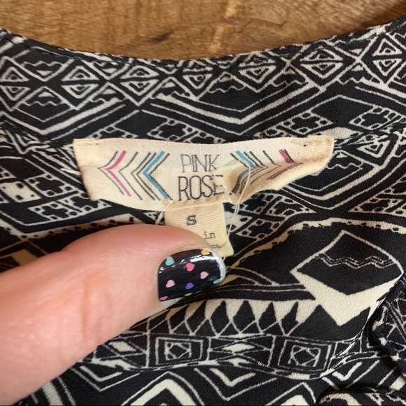 Aztec print blouse F3 - Picture 3 of 4